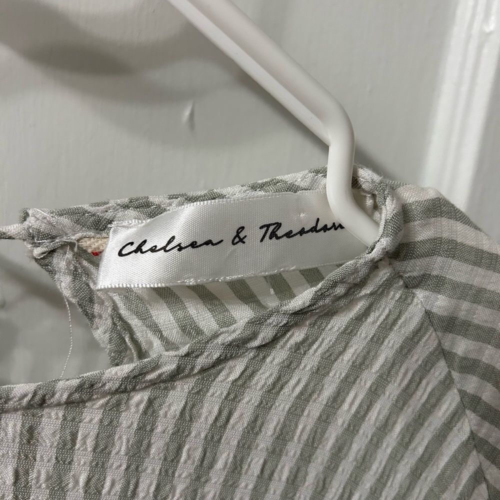 Striped Boho Ruffle Sleeve Top - Picture 3 of 4